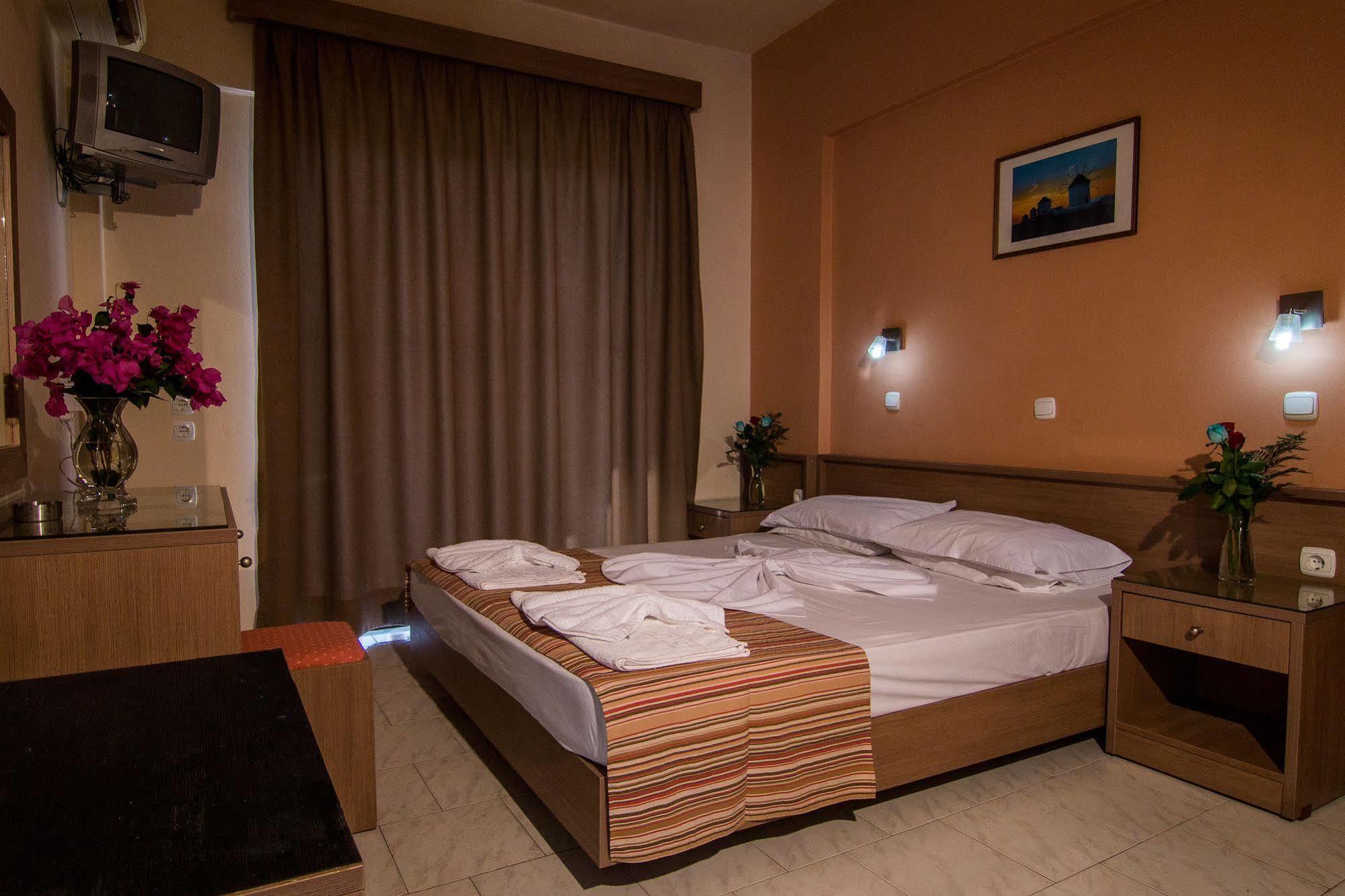 Villa George Фалираки Екстериор снимка