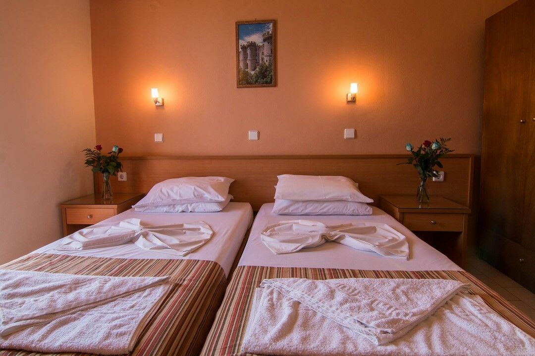 Villa George Фалираки Екстериор снимка
